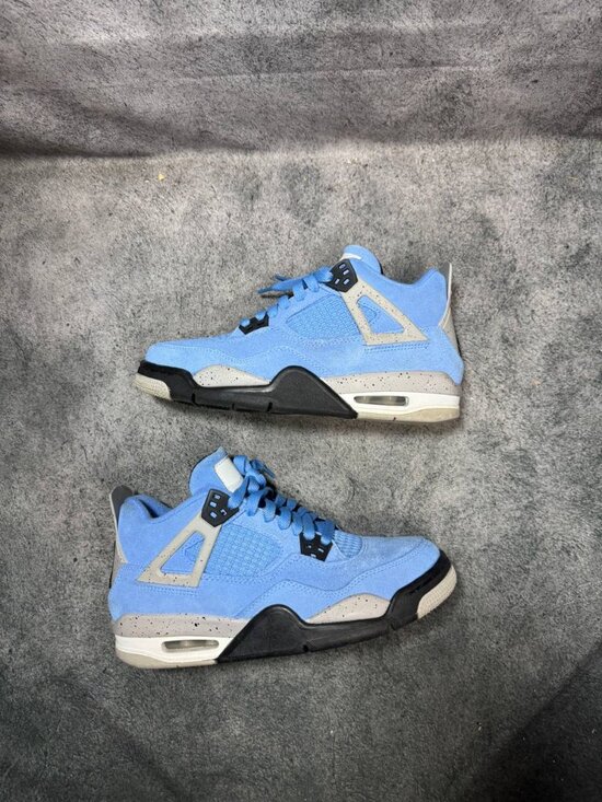 Size 5.5Y | Jordan 4 UNC With Box | Pre-Owned main image 4